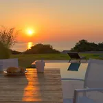 Albatross Beach Front Villas