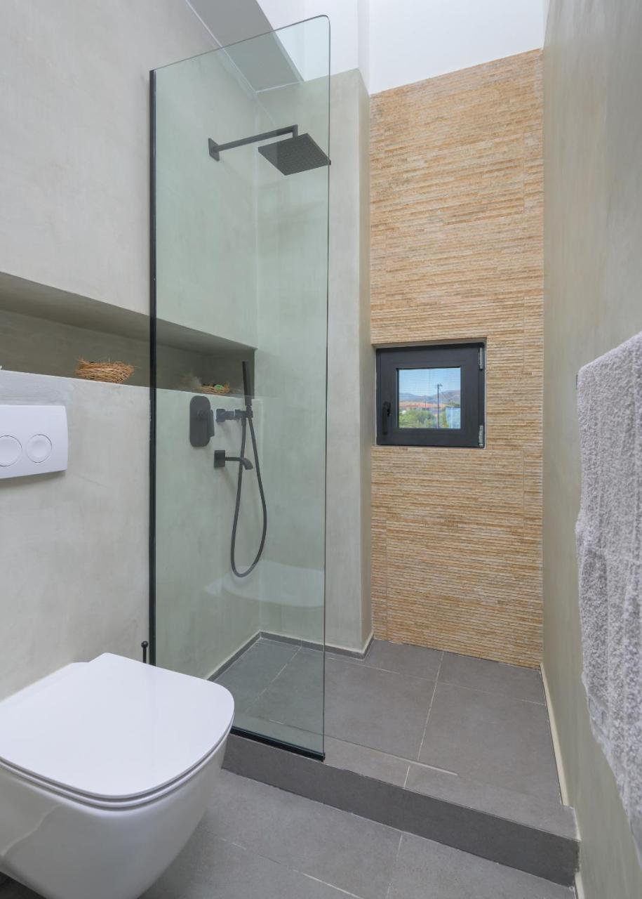 Villa Albatross Beach Front Villas Gennadi